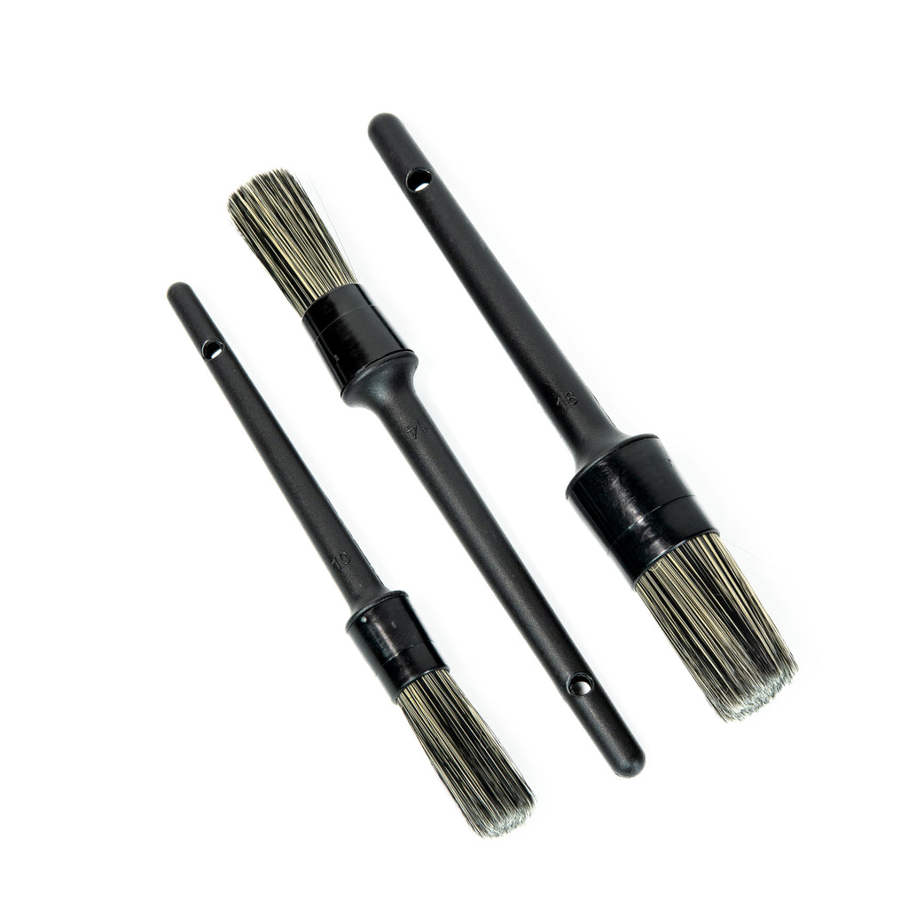 Three Deluxe Detail detailing brushes with black handles, in three sizes