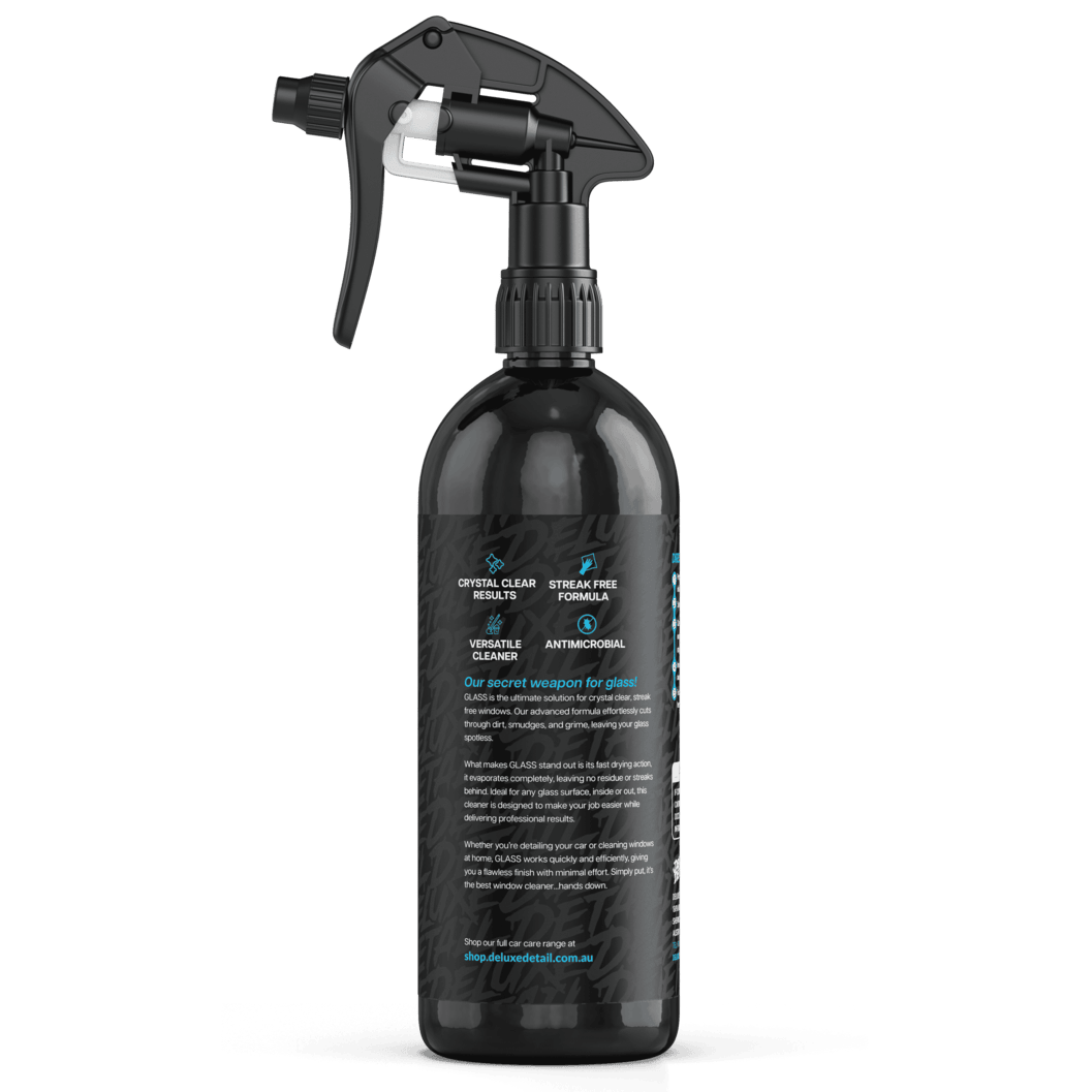 Side panel of Deluxe Detail GLASS cleaner: crystal clear results, streak free formula, versatile, antimicrobial