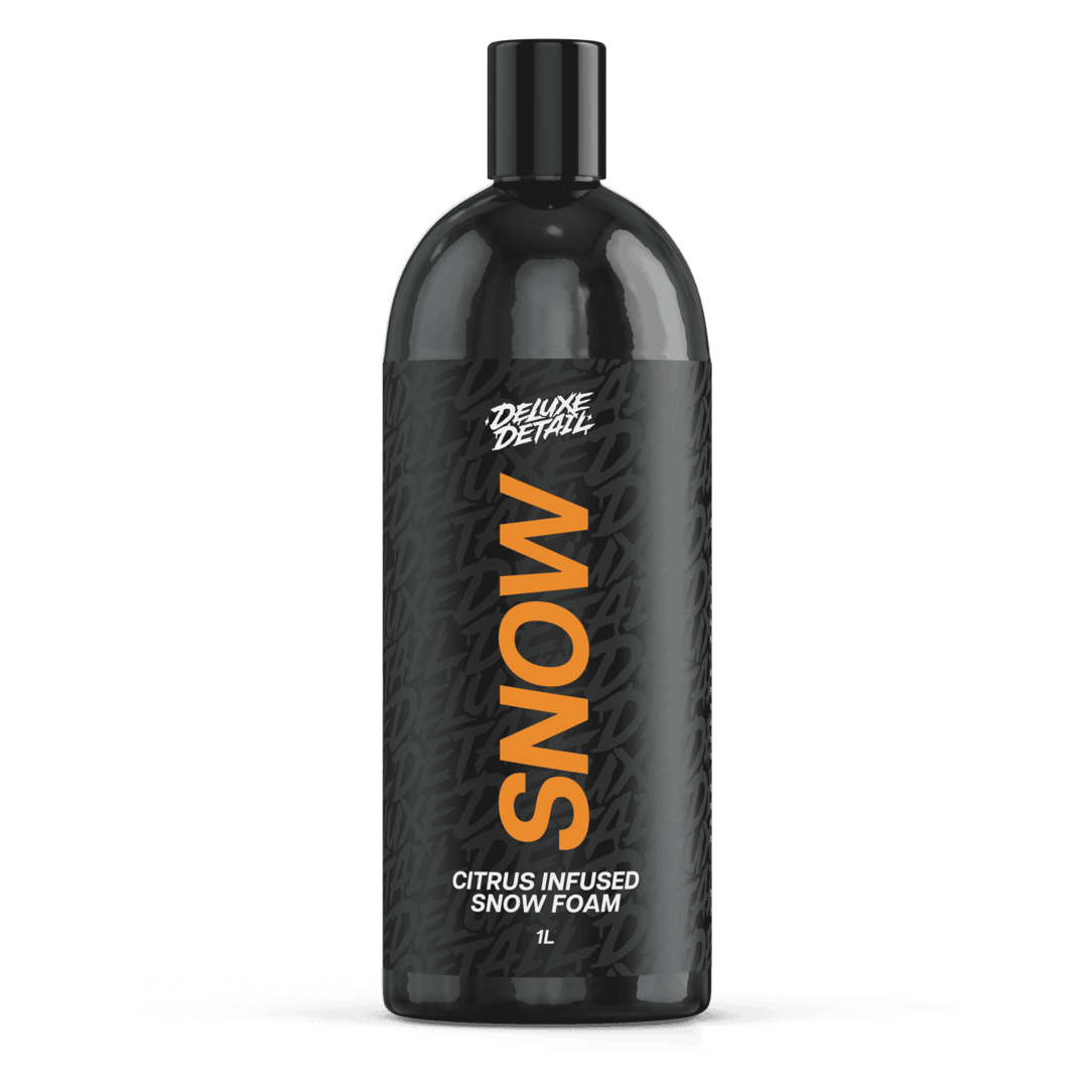 Deluxe Detail SNOW citrus infused snow foam, 1 litre black bottle, front label
