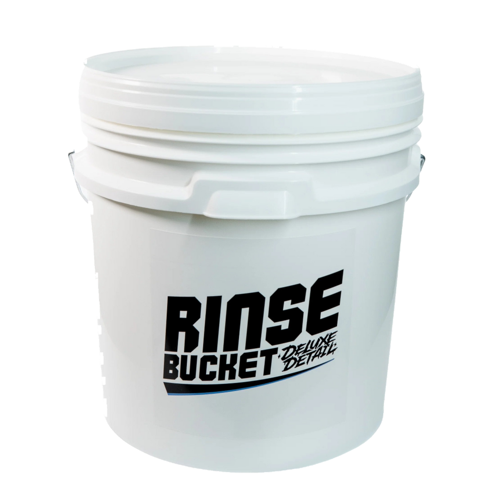 Deluxe Detail 15 litre rinse bucket with grit guard and lid